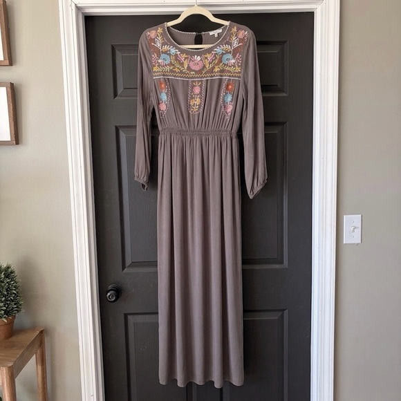 JODIFL Dresses & Skirts - JODIFL Brown Maxi Dress with Multicolor Floral Embroidery